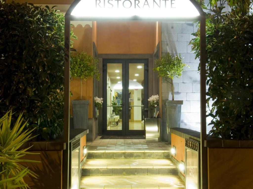 林瓜格洛萨 Il Nido Dell'Etna酒店 外观 照片
